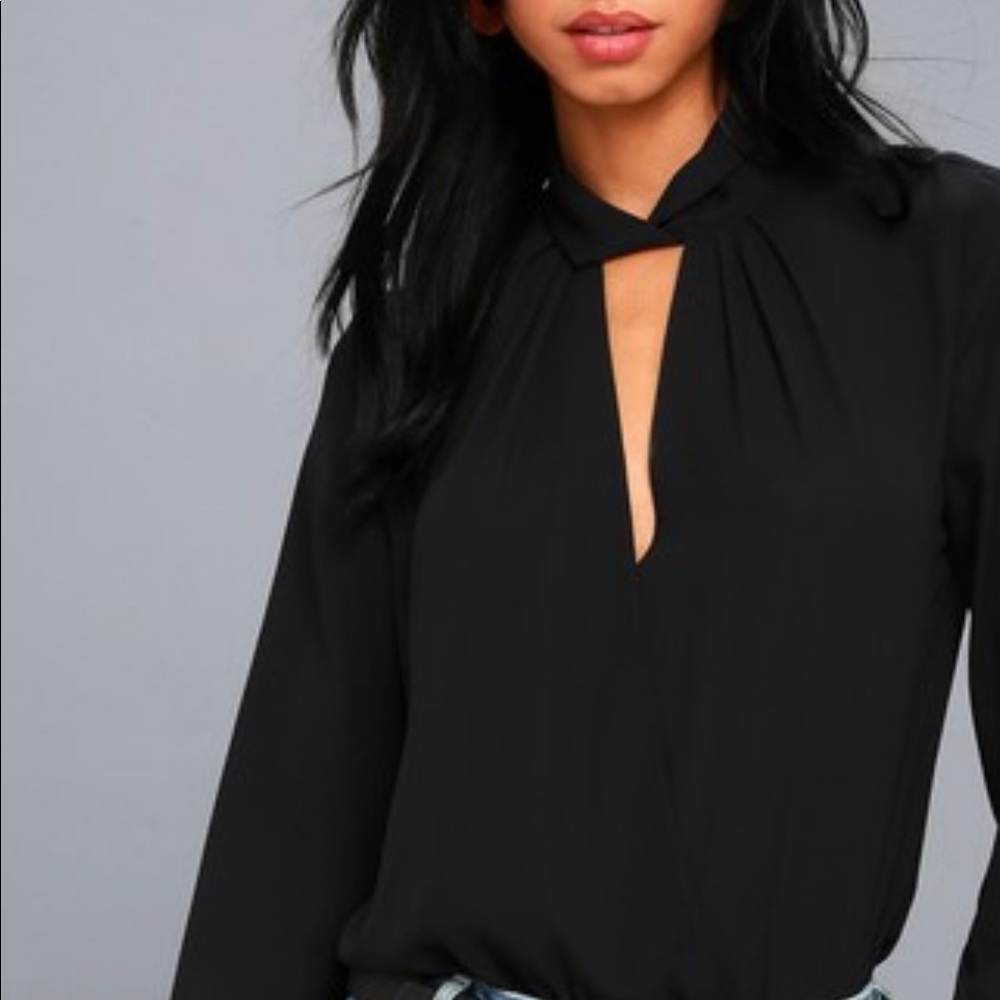 Lulu’s Elsie Black Long Sleeve Top